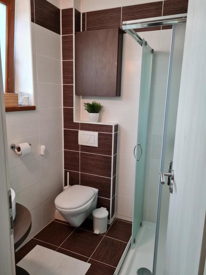 Max - Whirlpool & Bazen & Sauna * Velke Losiny
